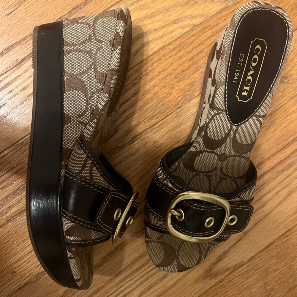 Coach wedges